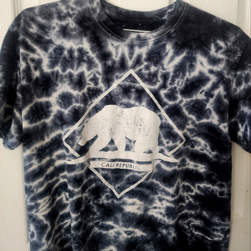Hybrid Men's T-shirt,  Color Blue, White, Size M
